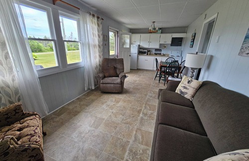 York Cottage | Lyons Cottages - Cottage #3, 2BR Walk to the Beaches of Stanhope National Park!