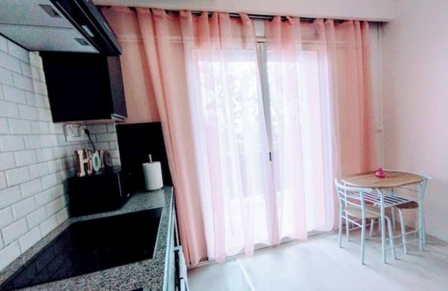 Saint-Denis Apartment | Lys - Your Haven by the Ocean in the Heart of Saint-Denis