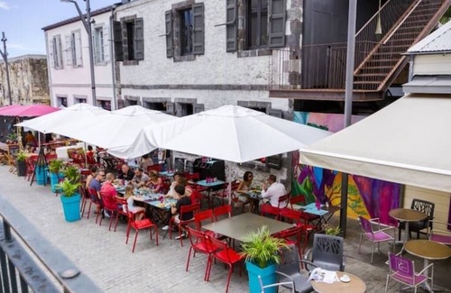 Saint-Denis Apartment | Lys - Your Haven by the Ocean in the Heart of Saint-Denis