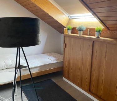 Hoevelriege Apartment | Möblierte Wohnung 4 Zimmer Wohnung