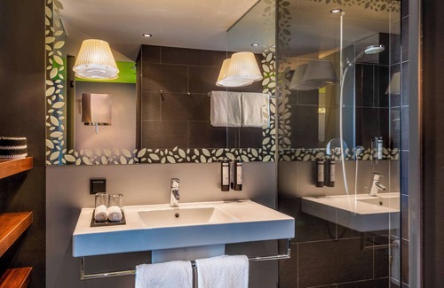 Stuttgart Hotel | Mövenpick Hotel Stuttgart Airport