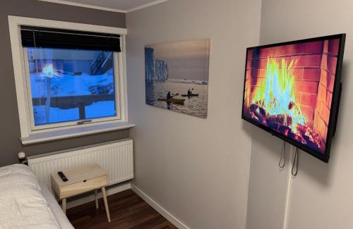 Ilulissat House | Møller Guesthouse