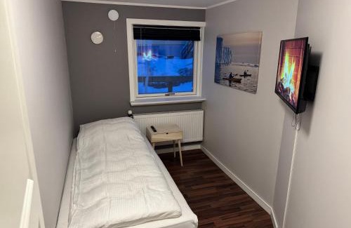 Ilulissat House | Møller Guesthouse