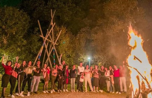 Hoa Binh House | Mường Retreat Hòa Bình Rose room trong Bảo tàng Nghệ thuật