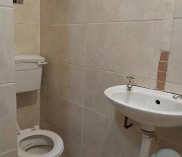 Phuthaditjhaba House | M-Dee Guest Pass Lodge