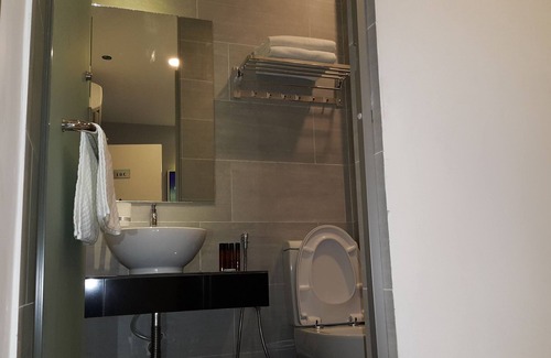 Kuarters Kampung Pandan Hotel | M Design Hotel at Shamelin Perkasa