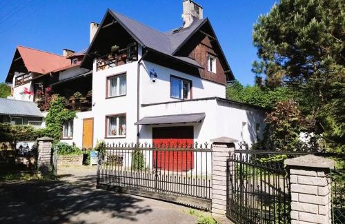 Bystrzyca Kłodzka Apartment | M&E Cztery pory roku Szklarka 25A