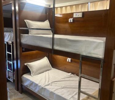 Yeshwanthpur Hotel | M S Comforts