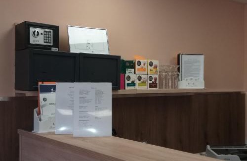 Letenye Bed & Breakfast | M7 Galéria Panzió