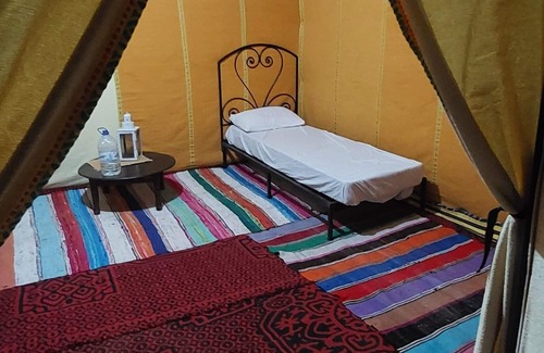 Zaouia De Sidi El Mokhtar Ben Ali Cabin | Tinfou desert camp