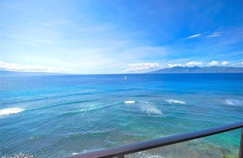 Honokowai Condo | MA1109 SPECTACULAR 270 DEG. VIEWS-CORNER OCEANFRONT 2BR/2BA-SPECIALS SEPT 495!
