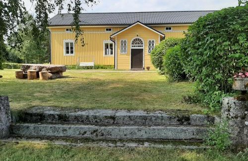 Salo Villa | Maalaistalon päärakennuksessa asunto