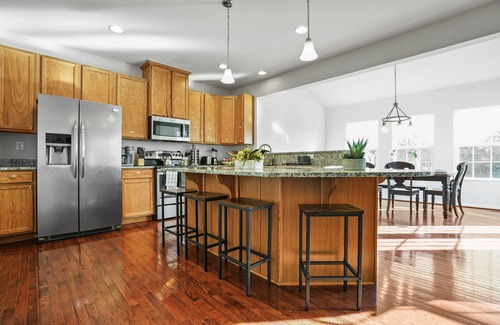Palm House | Macoby Run Retreat - Entire Home