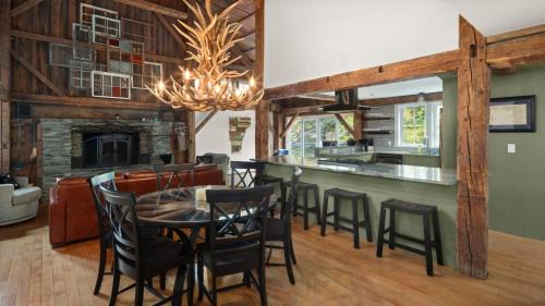 Warren House | Mad House Rentals home