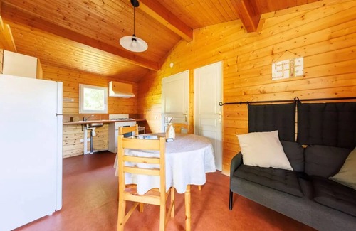 Chatel-Guyon Ski Chalet | Maeva Respire campsite in La Croze * - Chalet PMR Edelweiss 3 Rooms 5 People + TV