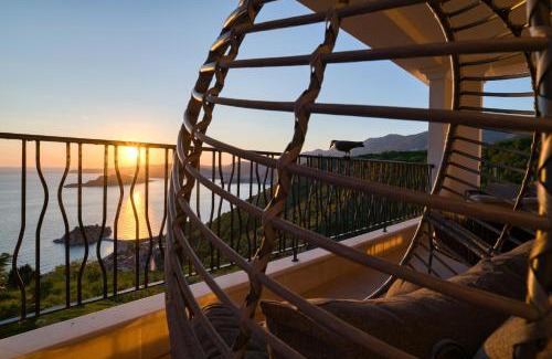 Budva Municipality Apartment | Magic view - Apartment with Pool