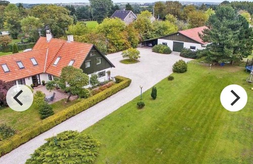 Holloselund House | Maglebo Naturvingård & Gæstehus