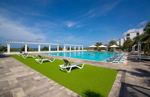 Piscadera Apartment | Magna Vista Apartment Pool and Gym