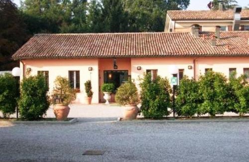 Campogalliano Hotel | Magnagallo