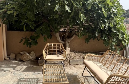 Santa-Reparata-di-Balagna Villa | Magnifique Villa Avec Patio vue lac et Montagnes