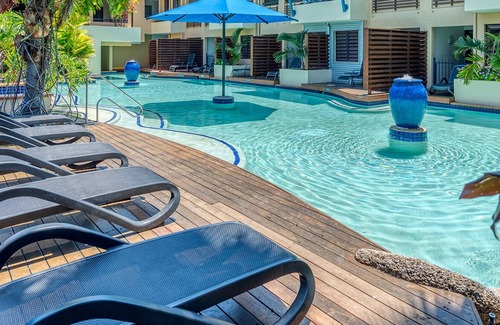 Port Douglas Apartment | Magnificent 2 bed unit in heart of Port Douglas