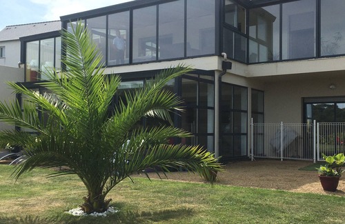 Ploubazlanec House | Magnificent gîte with sea view, heated indoor pool facing Brehat Island