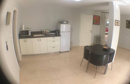 Zikhron Ya'aqov Apartment | Magnificent Studio/Zimmer In Zichron Yaakov Studio 2