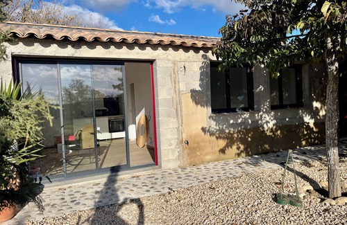 Eguilles Apartment | Magnificent T2 Furnished House