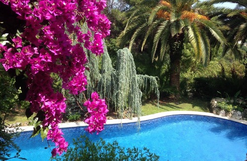 La Gaude Villa | Magnificent Villa With Sea & Mountain Views Close to Nice & St Pauls