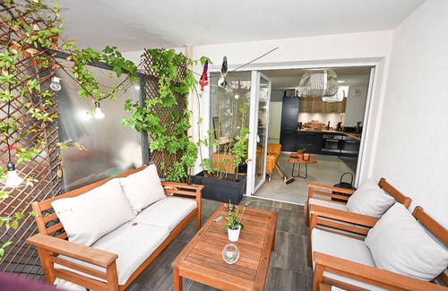 Roquebilliere Apartment | Magnifique Design T2, Confortable, Parking Gratuit