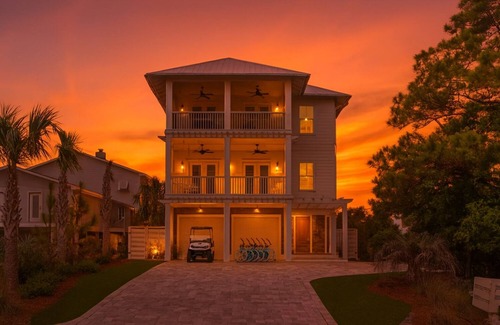 Grayton Beach House | Magnolia Manor - Grayton Beach, Heated Private Pool, Golf Cart!