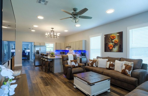 Ragley House | Magnolia Place: 3-bedroom 2-Full bath home w/stocked pond