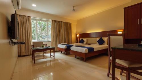 Kalyani Nagar Bed & Breakfast | Magnus Riverside Kalyani Nagar