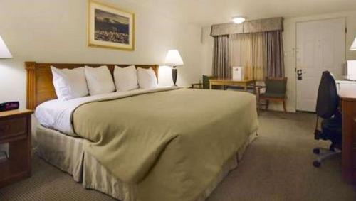 Ely Hotel | Magnuson Hotel Park Vue