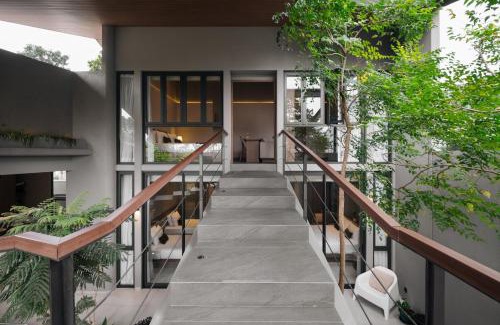 Setiabudi Villa | Mahitala Villa Bandung Heated Pool