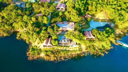 Da Bac Resort | Maida Lodge
