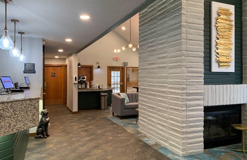 Springfield Apartment | MainStay Suites Springfield South - Battlefield Rd