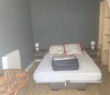 Les Sables d'Olonne House | Maison à 10 m de la mer hyper centre