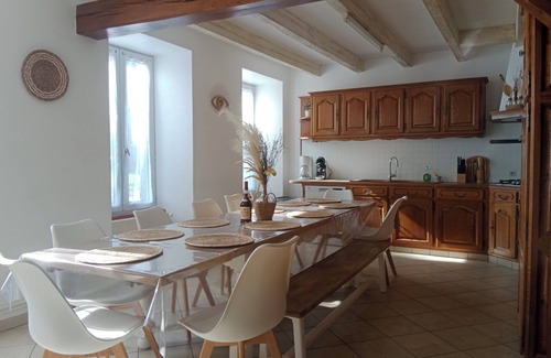 Genouille House | Maison à la Campagne,avec Piscine,plancha,jeux Extérieur,billard, Prêt de la mer