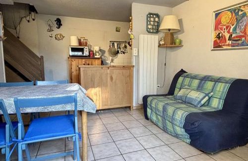 Argeles Plage House | Maison 3 pièces avec mezzanine, 6 couchages, proche plage, parking privé, animaux acceptés - FR-1-225-760