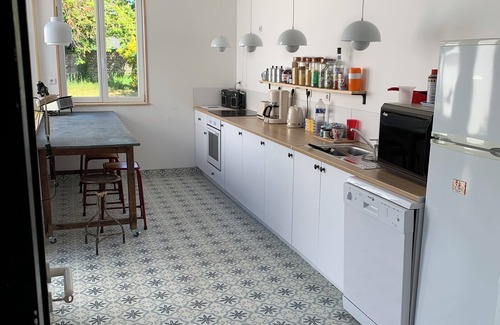 Calais House | Maison 4 Chambres Avec Grand Jardin