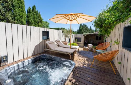 St.-Remy-de-Provence House | Maison avec patio et jacuzzi