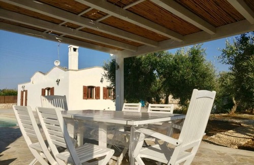 Ostuni House | Maison Avec Piscine à Ostuni Entourée de Vignobles et de Trulli