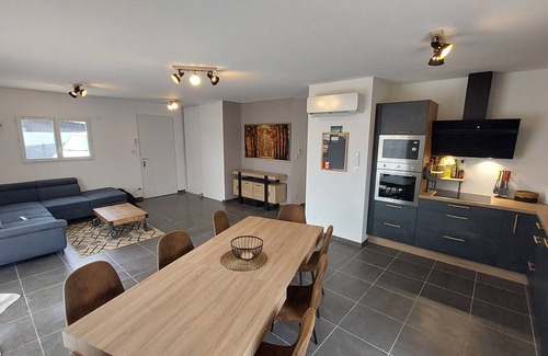 Granieu House | Maison Avec Piscine Proche Station de ski