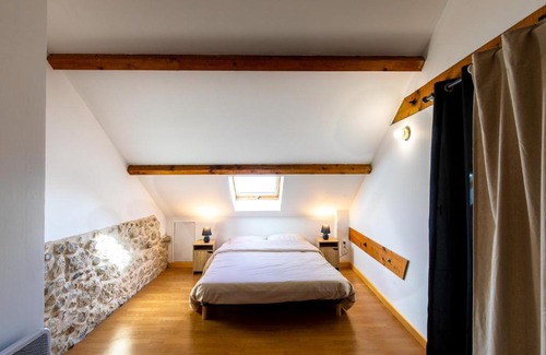 Le Bourget-du-Lac House | Maison avec vue sur le lac