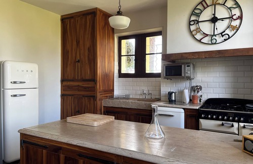 Ayzieu House | Maison Bourgeoise with swimming pool and park in the Gers for 13 people.