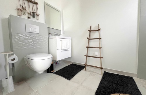 Lamarque House | Maison Chez les 4M