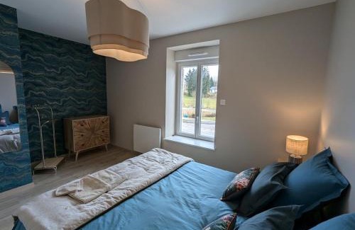 Sanchey House | Maison conviviale avec terrasse privée à Sanchey - FR-1-589-800