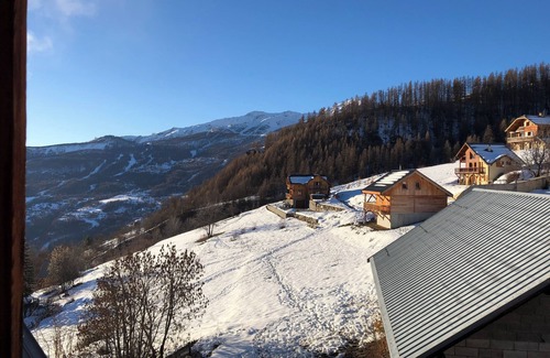 Vallouise-Pelvoux House | Maison D'altitude Poutres et Pierre Avec vue sur la Vallée!