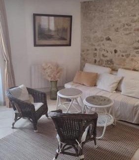 Conflans-Sainte-Honorine Apartment | Maison de ville en plein centre historique